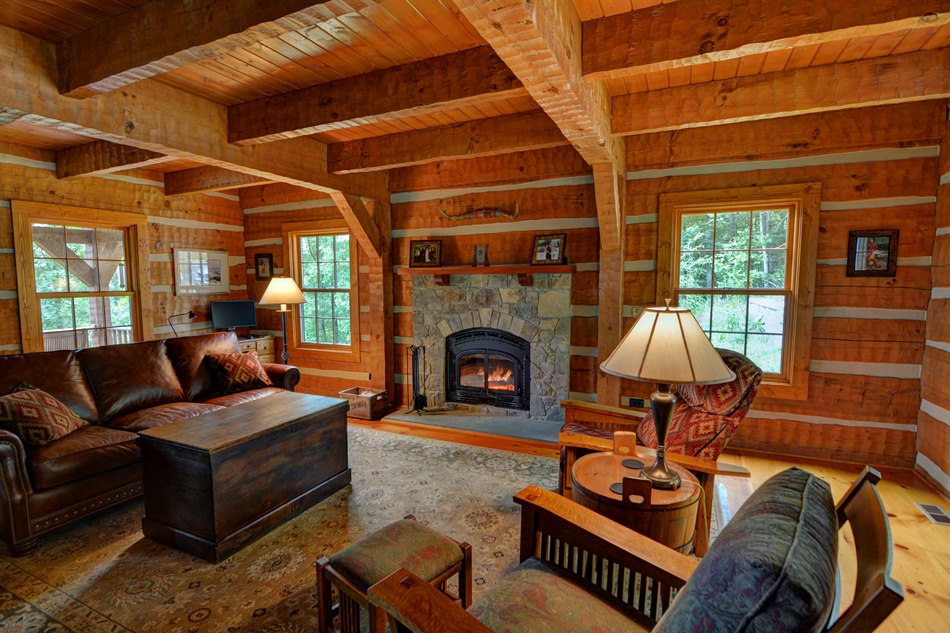 Blue Ridge Mountain Cabin for Sale